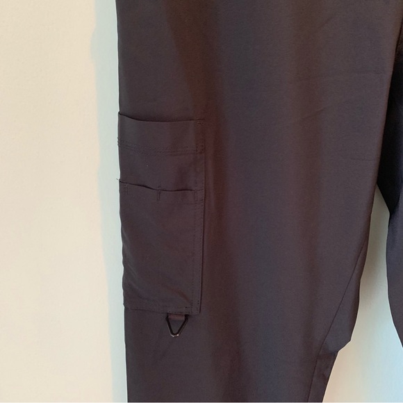🏷️ Activate for MEN by Med Couture 4-Way Energy Stretch Black Scrub Pants Medium - Picture 3 of 8
